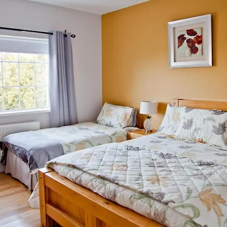 Beautiful Countryside Bed & Breakfast Myshall